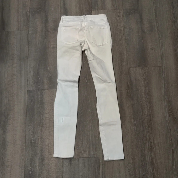 Frame Le Skinny de Jeanne Distressed White Jean - Picture 5 of 7